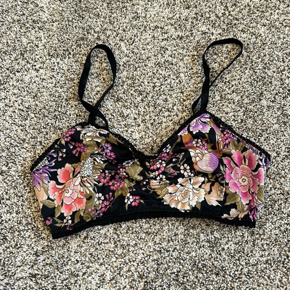 BUNDLE. 2 Spell And The Gypsy Collective Bralettes. Size S. - Picture 5 of 7